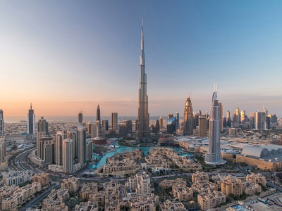 web_Aerial-of-Dubai_credit_Kirill-Neiezhmakov_shutterstock_2476477481.jpg
